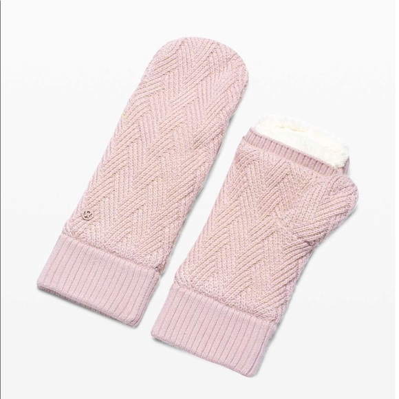 lululemon athletica Accessories - Lululemon Sherpa Weave Mitten in Porcelain Pink